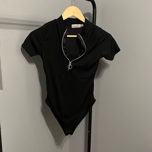 Zip up bodysuit NWOT
